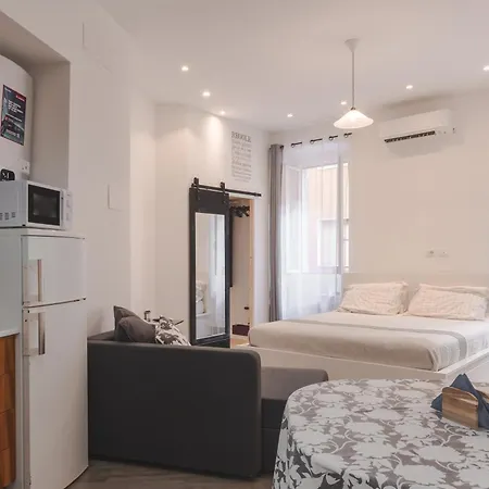 Studio City Apartment